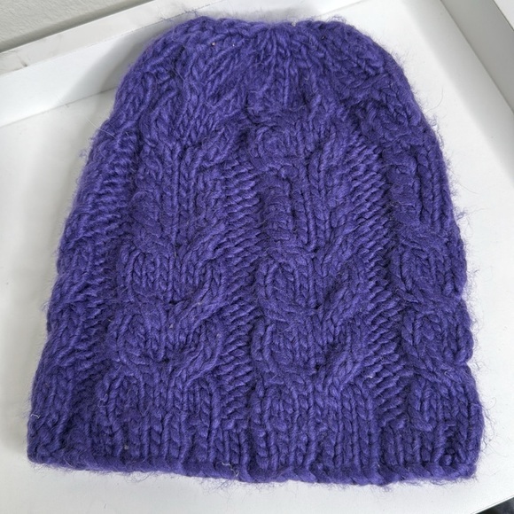 Burton Cable Knit Purple Beanie Hat - Picture 3 of 4
